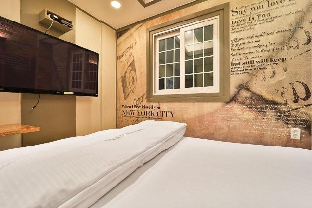 Daegu Daemyeong-Dong New Prince Hotel Стая снимка